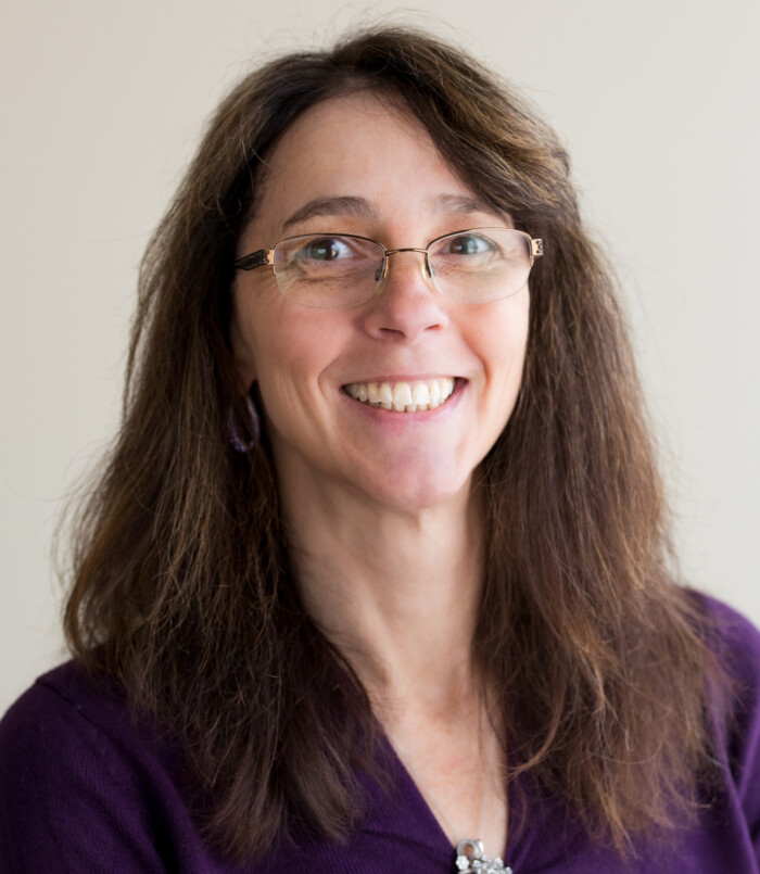 Headshot of Jennifer L. Roberts